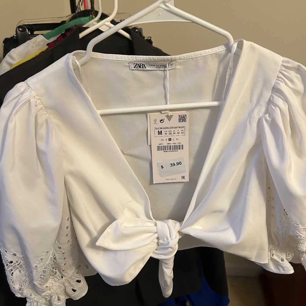 NWT Zara tie front top